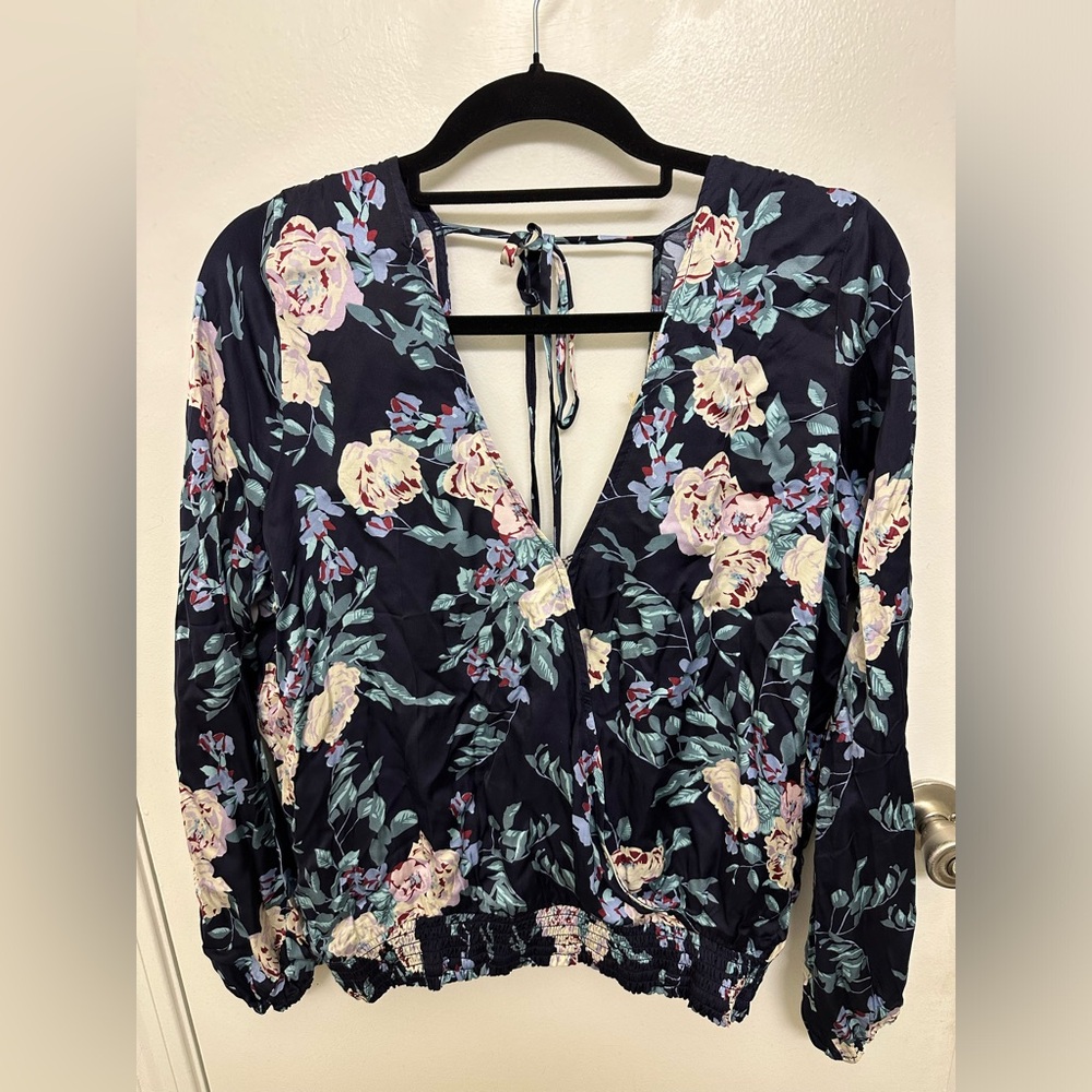 Lovestitch Blue Floral Surplice Open Back Blouse, Size L